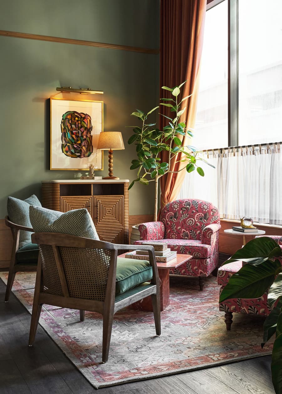 Fidelity Hotel
