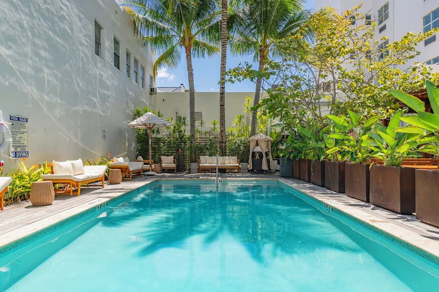 Global Luxury Suites at The Apex Miami