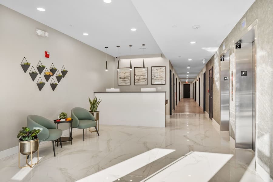 4211 Suites