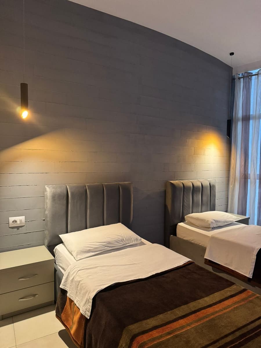 Hotel Gjuta