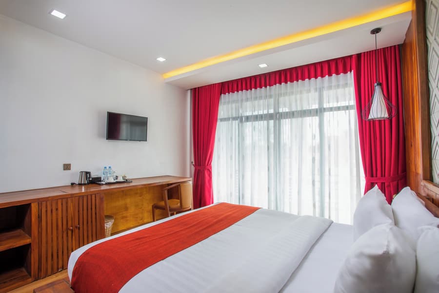 Cambana La Rivière Hotel