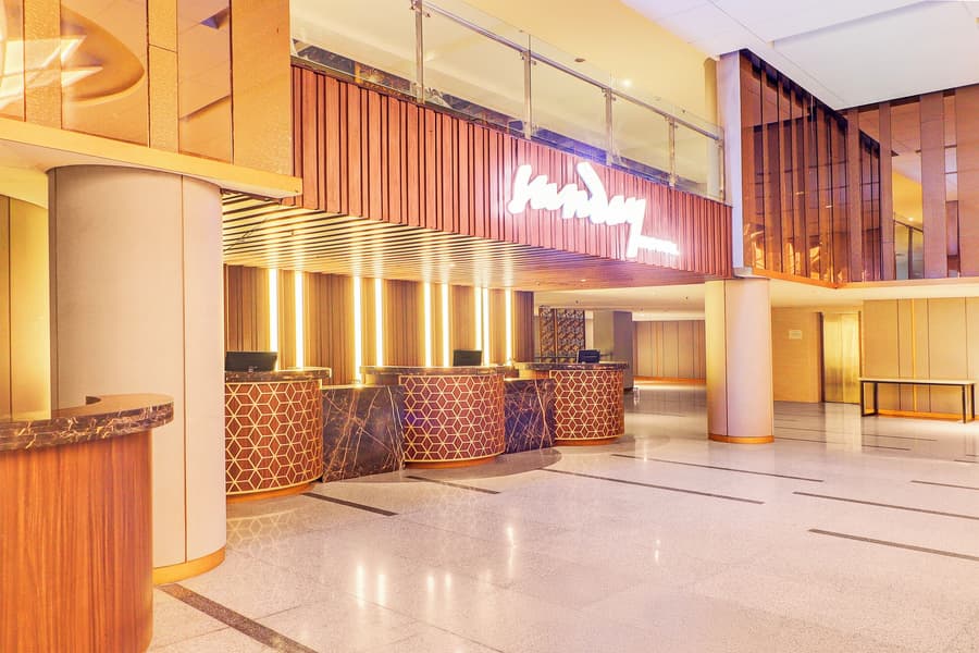 Sunday Hotel Arshika Sunset Road