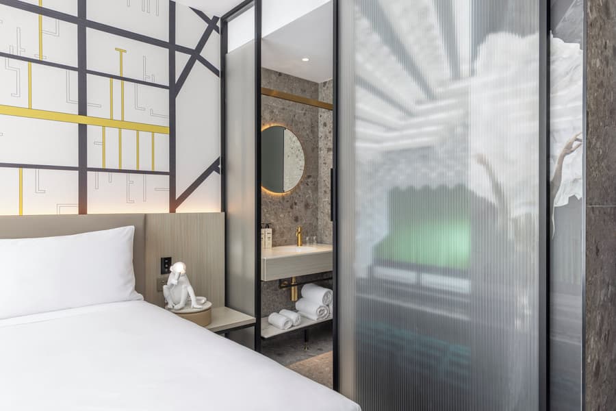 Hotel Indigo Melbourne Little Collins by IHG