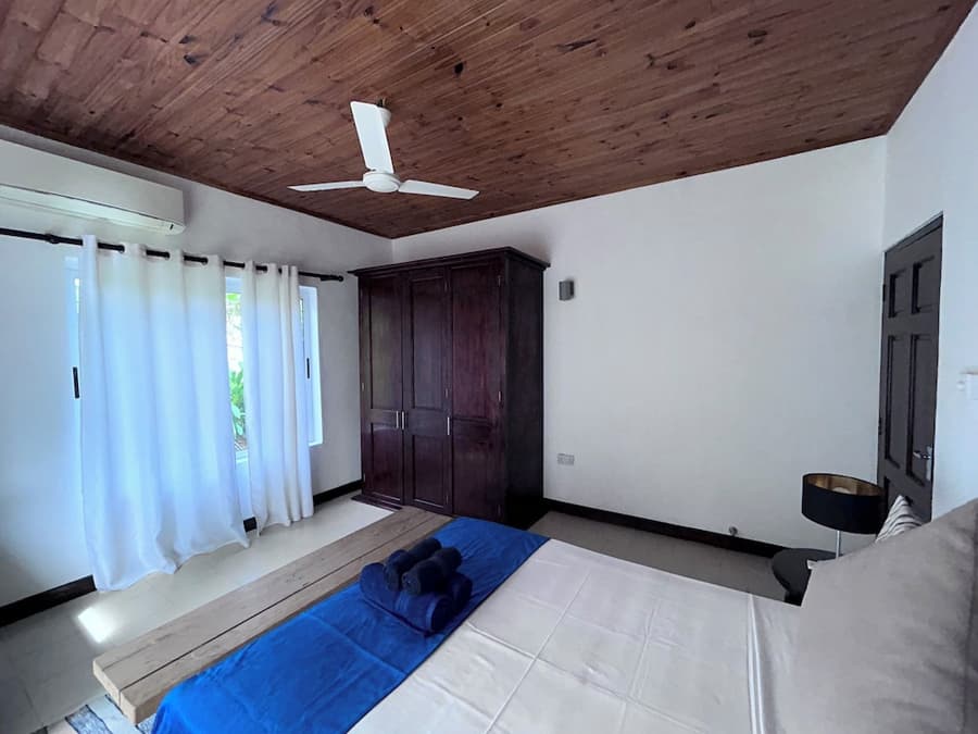 castaway lodge