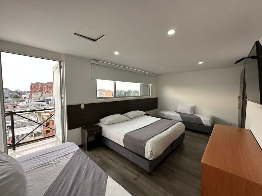 Hotel Expohotel Ferial