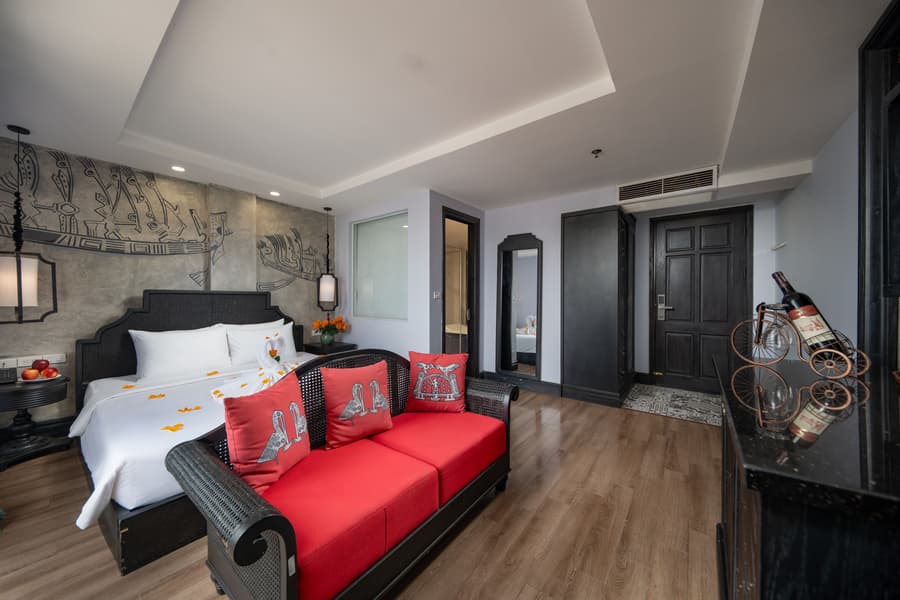 Royal Signature Hotel Hanoi