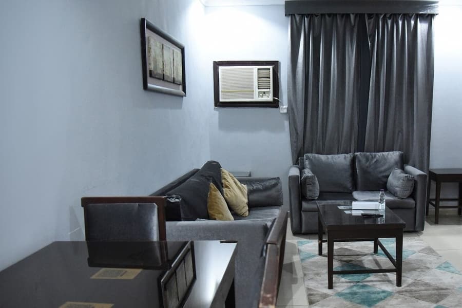 In Taiba Apartment