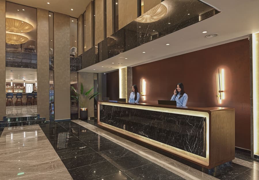 Leonardo Hotel Athens City Center