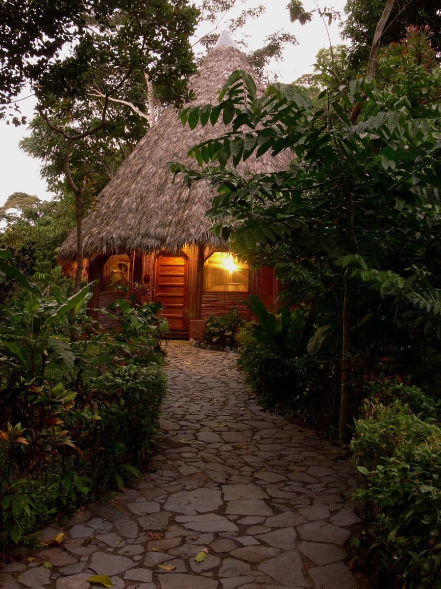 Luna Lodge