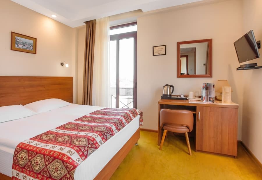 Urban Boutique Hotel