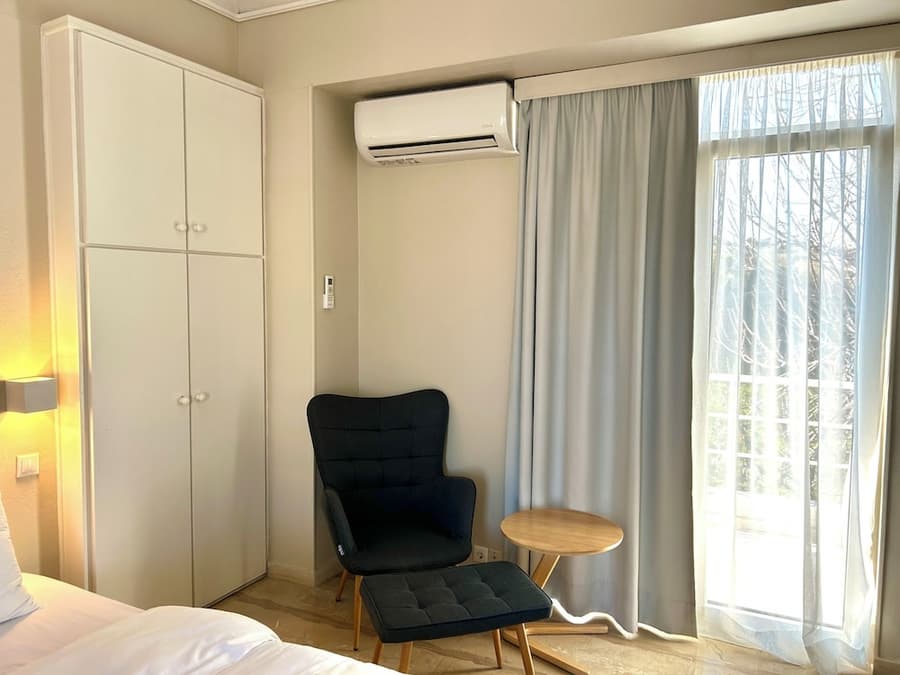 Loriet Hotel