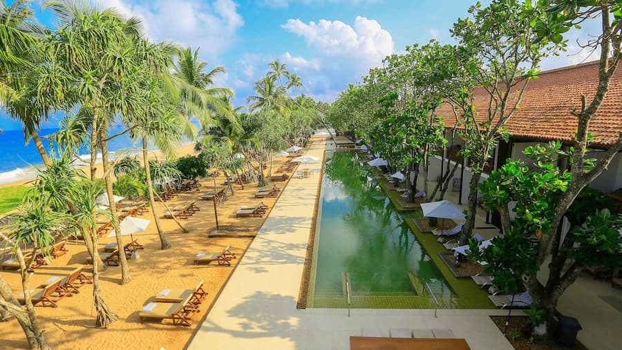 Pandanus Beach Resort & Spa