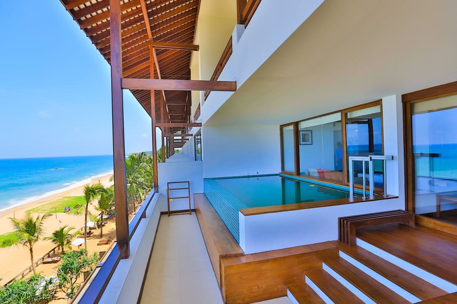 Pandanus Beach Resort & Spa