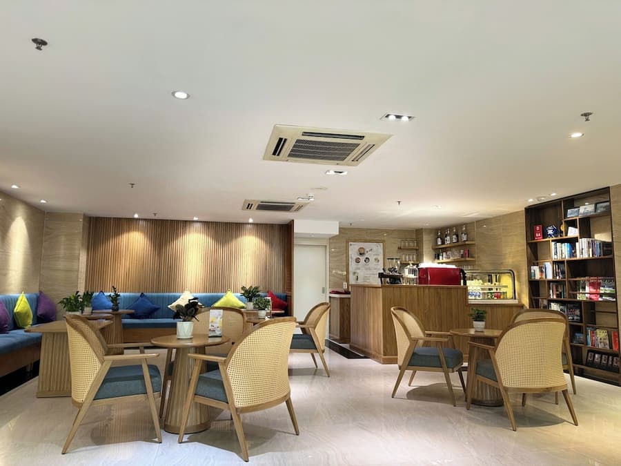 Adora Mira Hotel