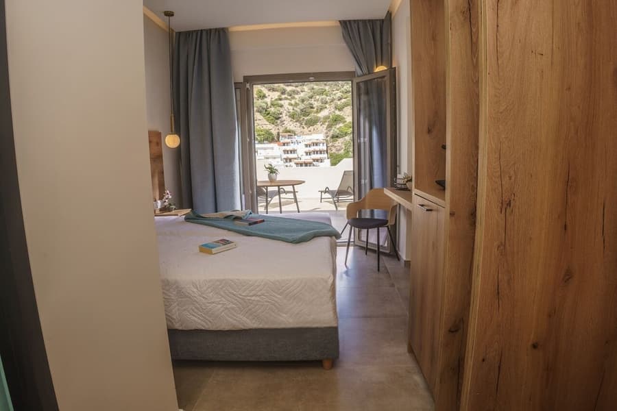 Sunlight Hotel