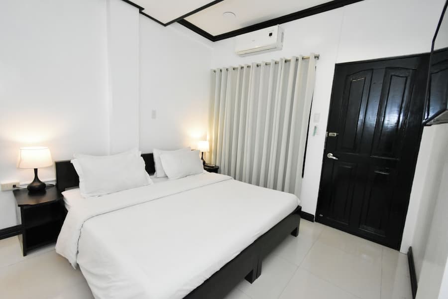 Swiftlets Inn