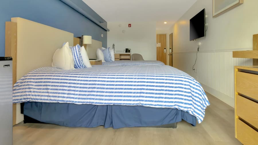 Harborline Hotel