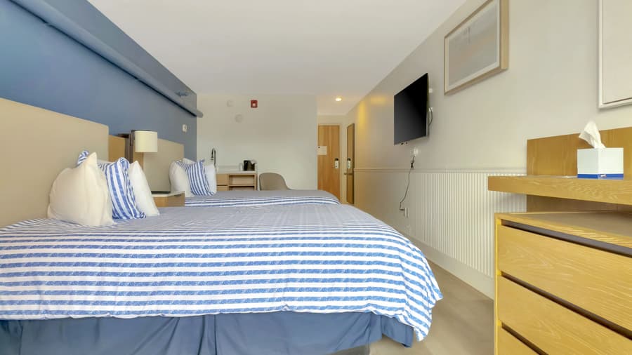 Harborline Hotel