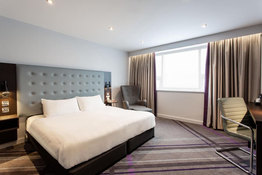 Premier Inn Inverness Centre - River Ness