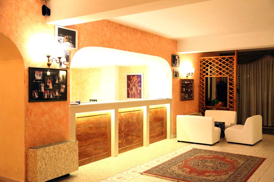 Hotel Company
