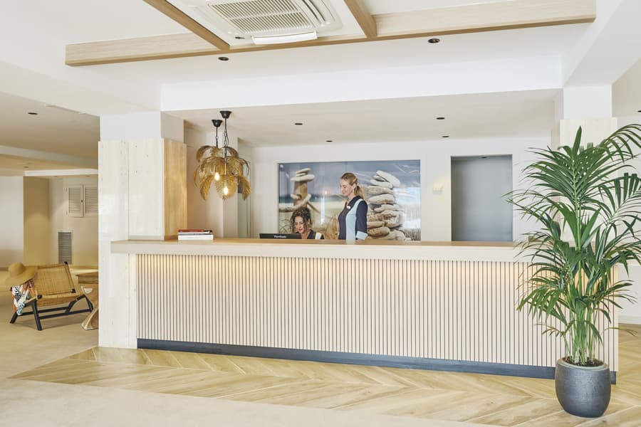 Universal Aparthotel Don Camilo