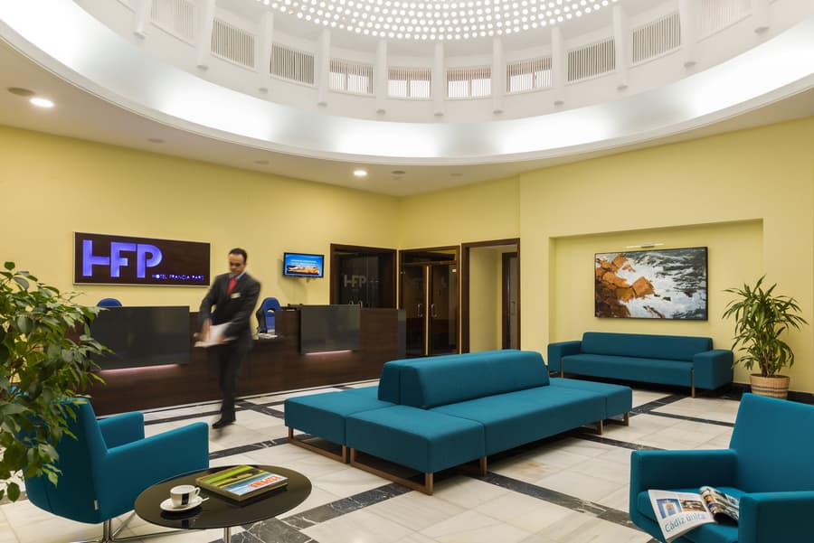 Hotel de Francia y París