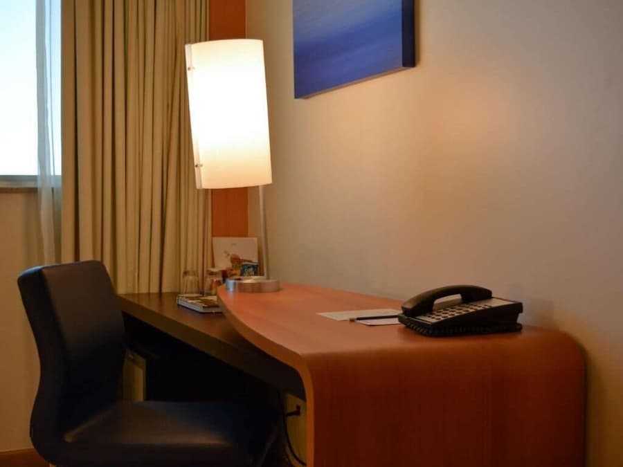 Regency Barra Hotel
