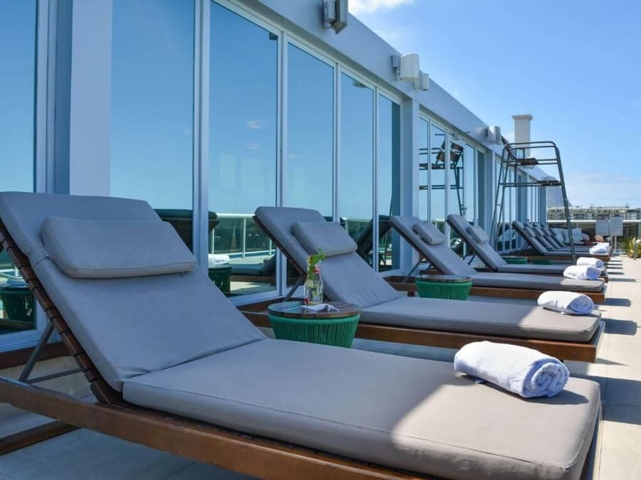 Regency Barra Hotel