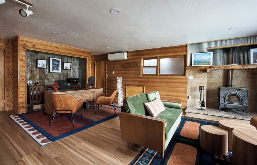 Misty Mountain Lodge