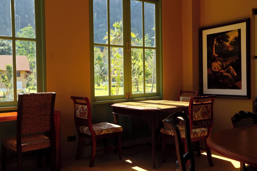 Lost Horizon Resort - Khao Sok