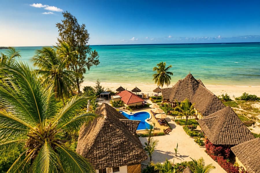 Moayana Liora Zanzibar