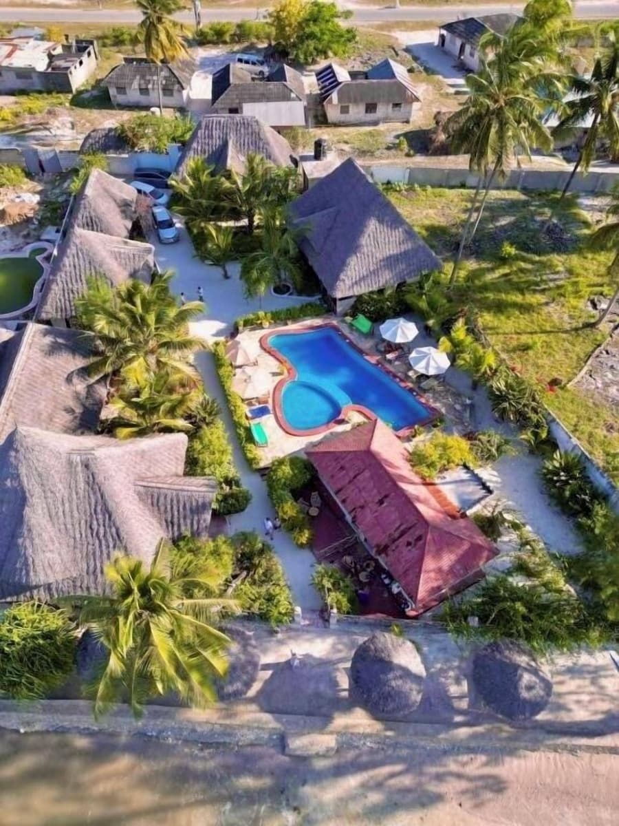 Moayana Liora Zanzibar