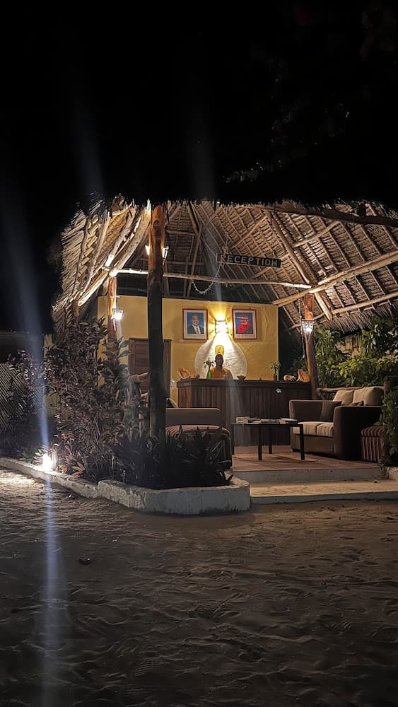 Moayana Liora Zanzibar