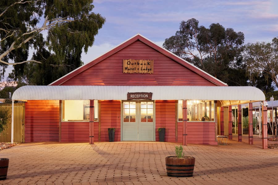 Outback Lodge