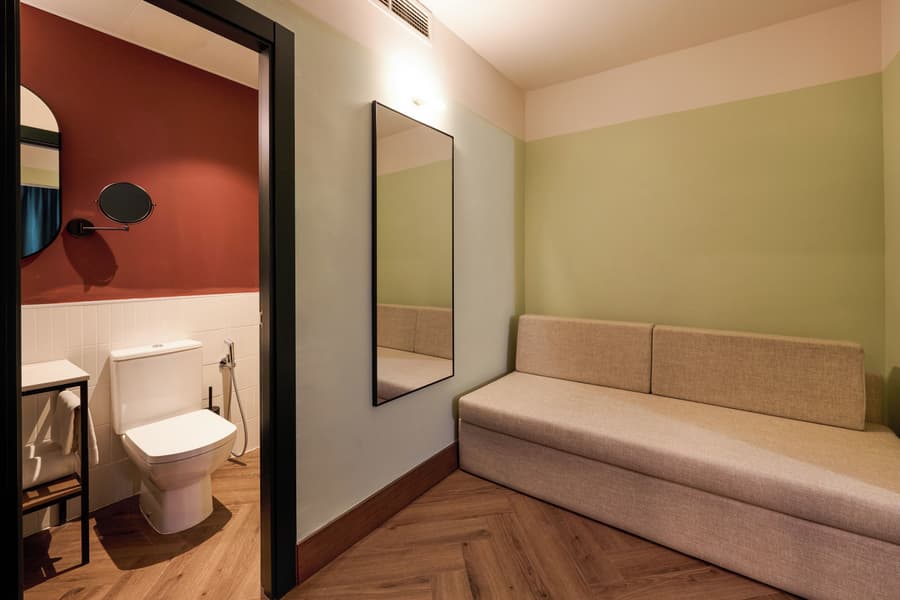Honest Hotel Granada