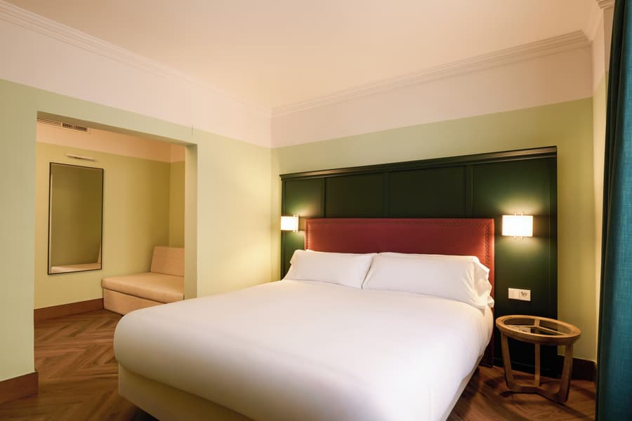 Honest Hotel Granada