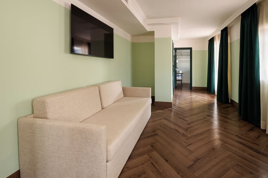 Honest Hotel Granada