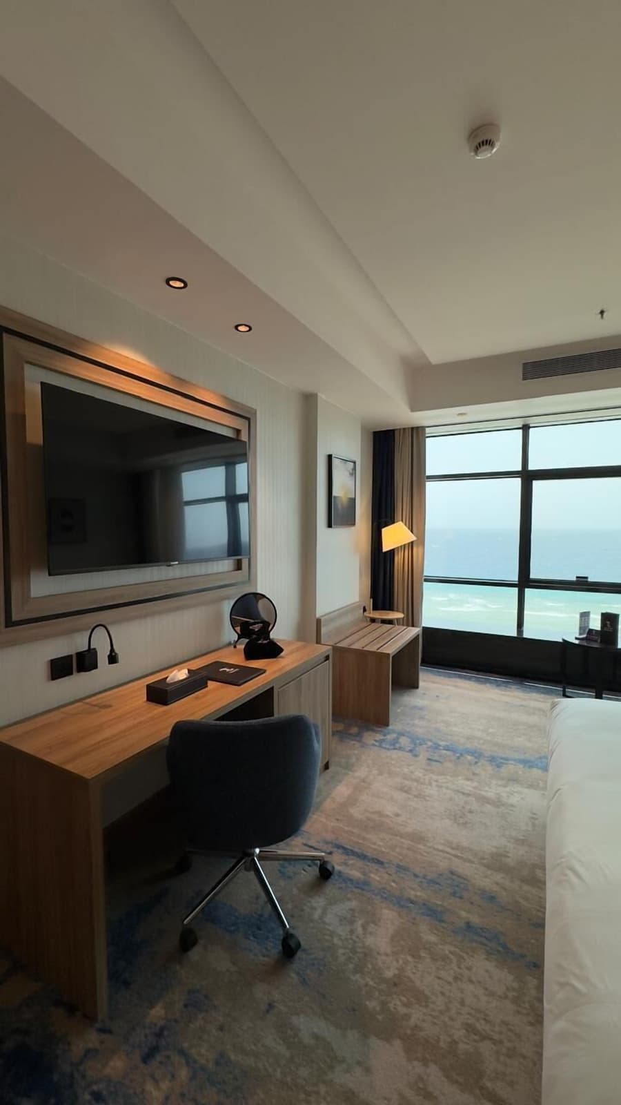 Sea Tower Hotel