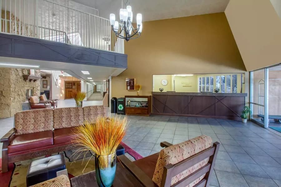 Scenic View Inn - Lake Powell - Page AZ