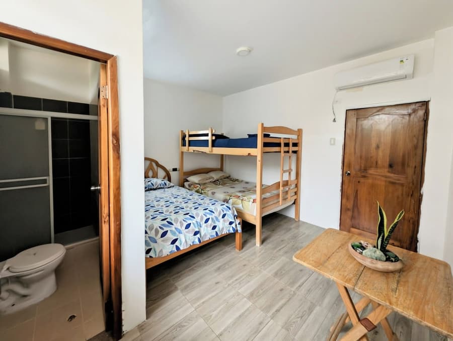 Cali hotel in Montanita beach