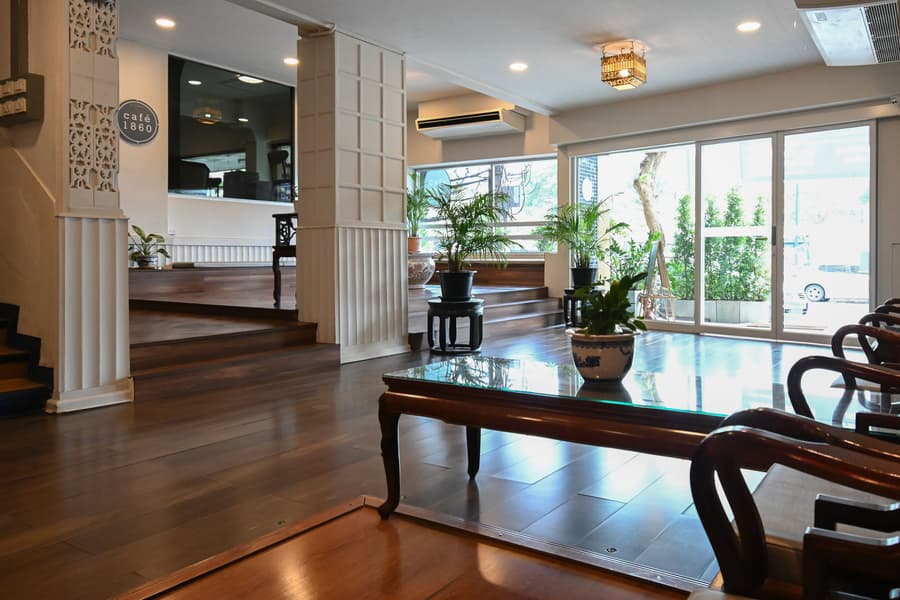 The Krungkasem Srikrung Hotel