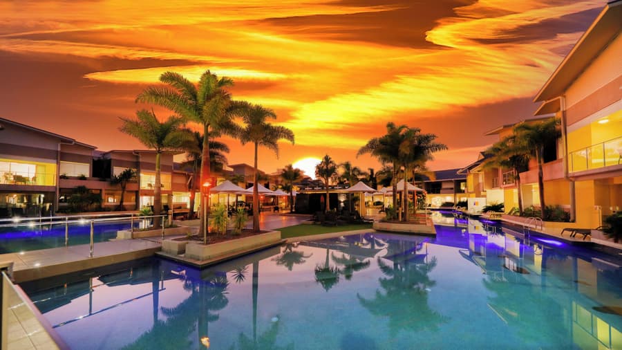 1770 Lagoons Central Apartment Resort