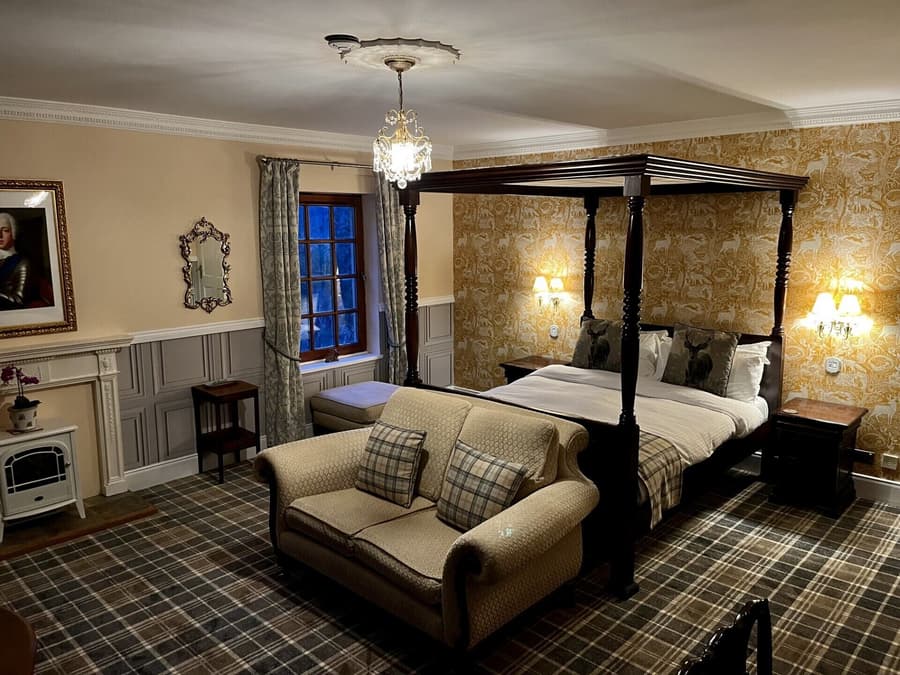 Highland Bear Lodge & Woodland Bear Huts