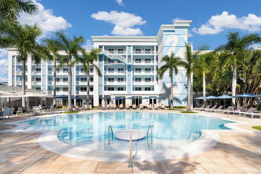 Blue Flamingo Resort Key West