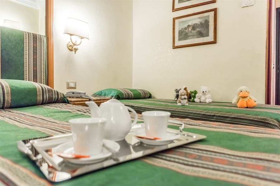 Raeli Hotel Archimede