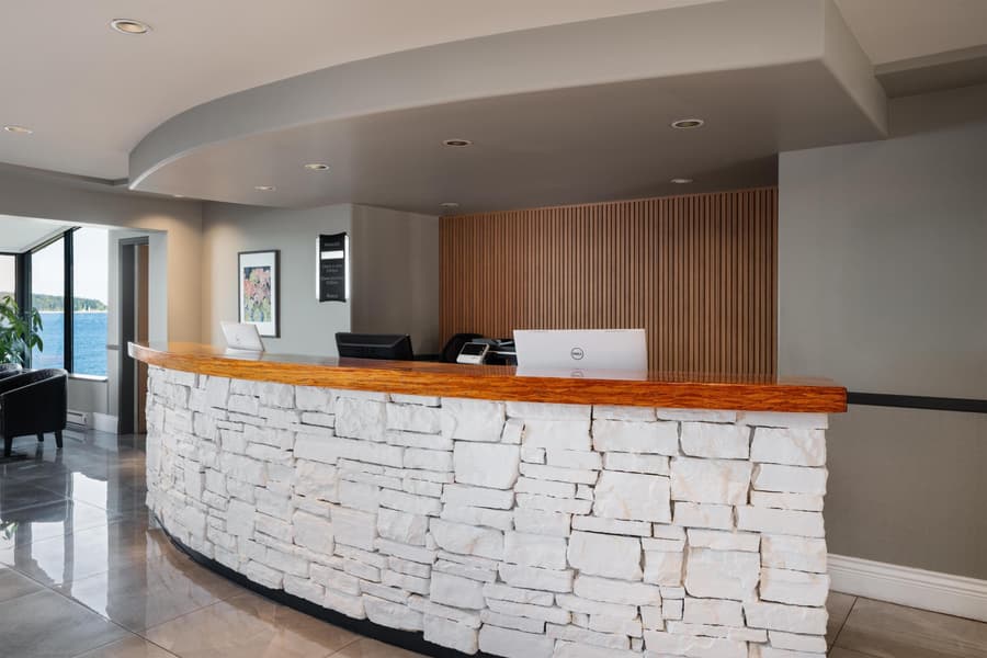 Anchor Inn & Suites, BW Signature Collection