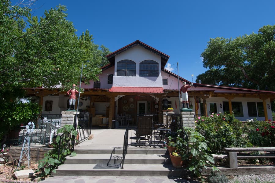 Red Horse Bed and Breakfast