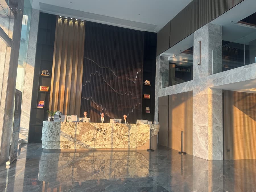 Marquis Hotel