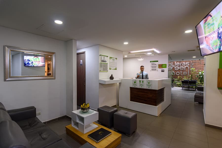 Lleras Green Hotel