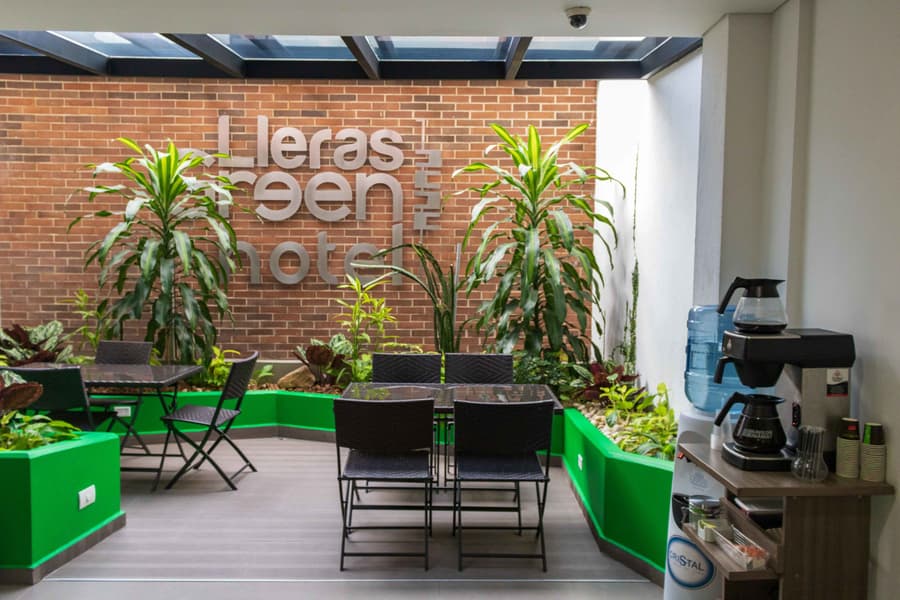 Lleras Green Hotel